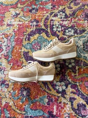 Dolce Vita Casual Beige Platform Sneakers